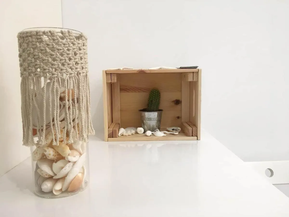 Apartment Casita Cerca De La Playa Decorada Con Amor Tarifa