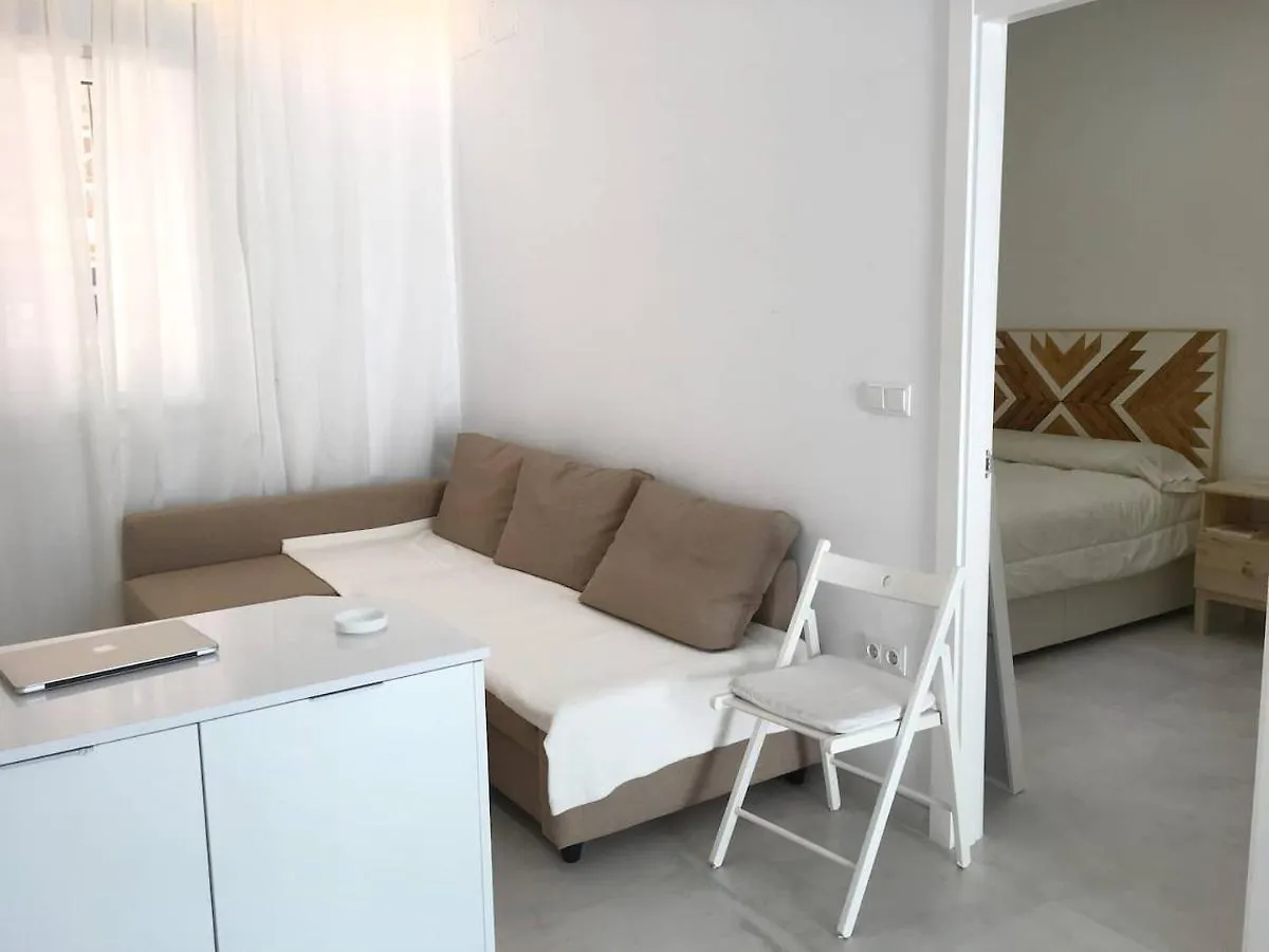 Casita Cerca De La Playa Decorada Con Amor Tarifa