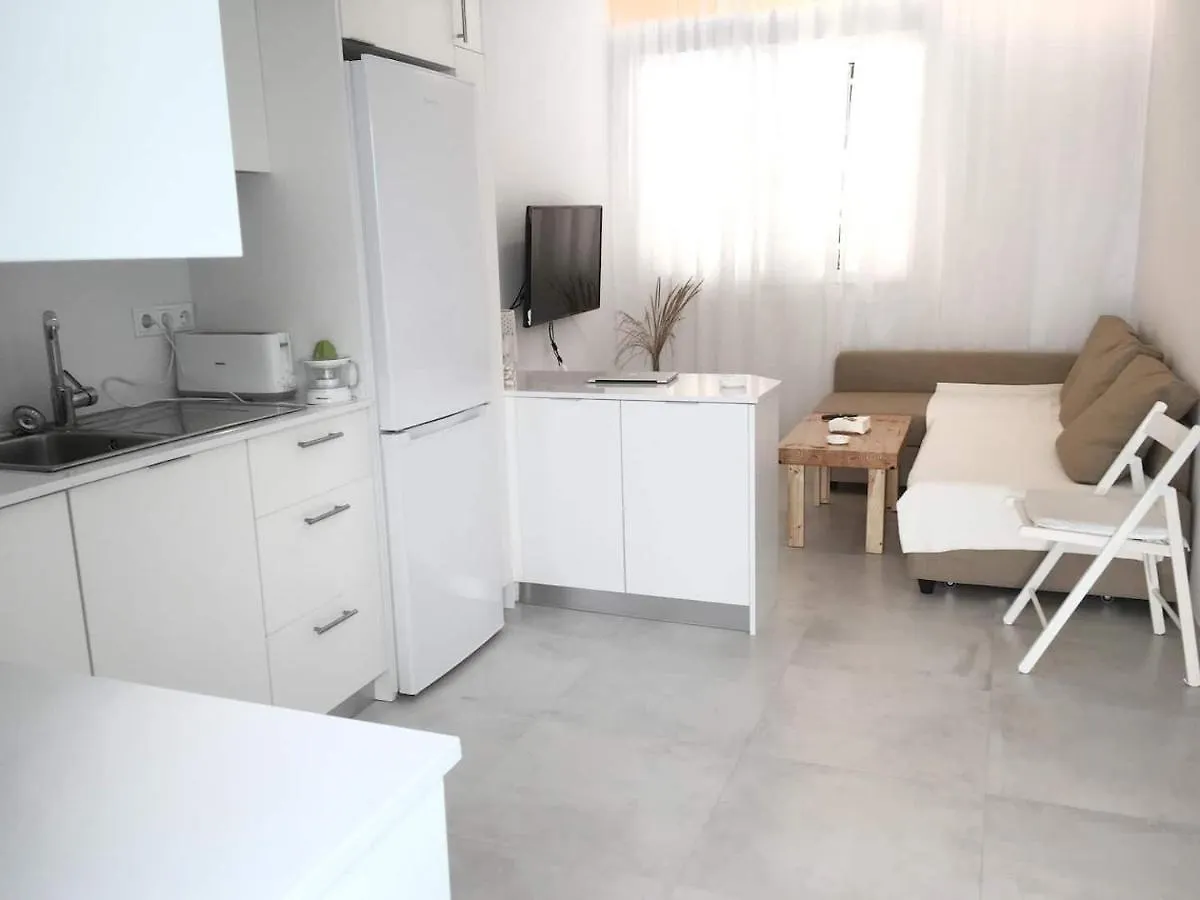 Casita Cerca De La Playa Decorada Con Amor Tarifa 0*,